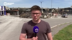 В Харькове продолжают разбирать завалы после удара армии РФ по строительному гипермаркету
