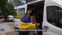 "Мы вышли — и Украиной запахло". История 15 сирот, которых военные насильно вывезли в Россию и которым удалось вернуться на родину