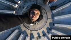 Промышленный фотограф и музыкант Григорий Скворцов