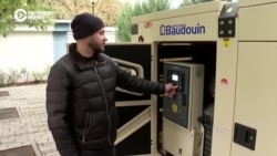 Как жители Киева готовятся к отключению электричества