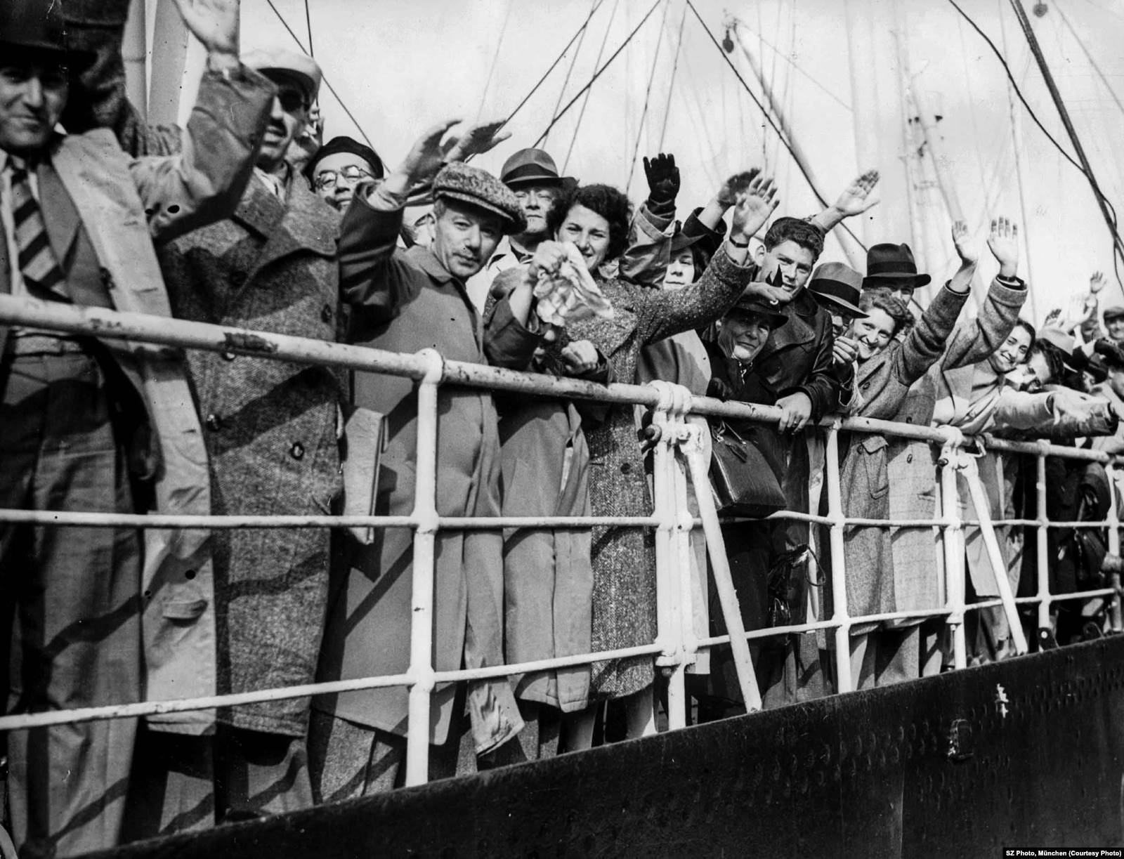 Пассажиры "Сент-Луиса". Фото: SZ Photo, München