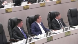 Парламент Кыргызстана объявил о самороспуске. Депутаты поддержали решение единогласно